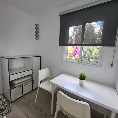 Apartment Kyomu El Pilar3 *